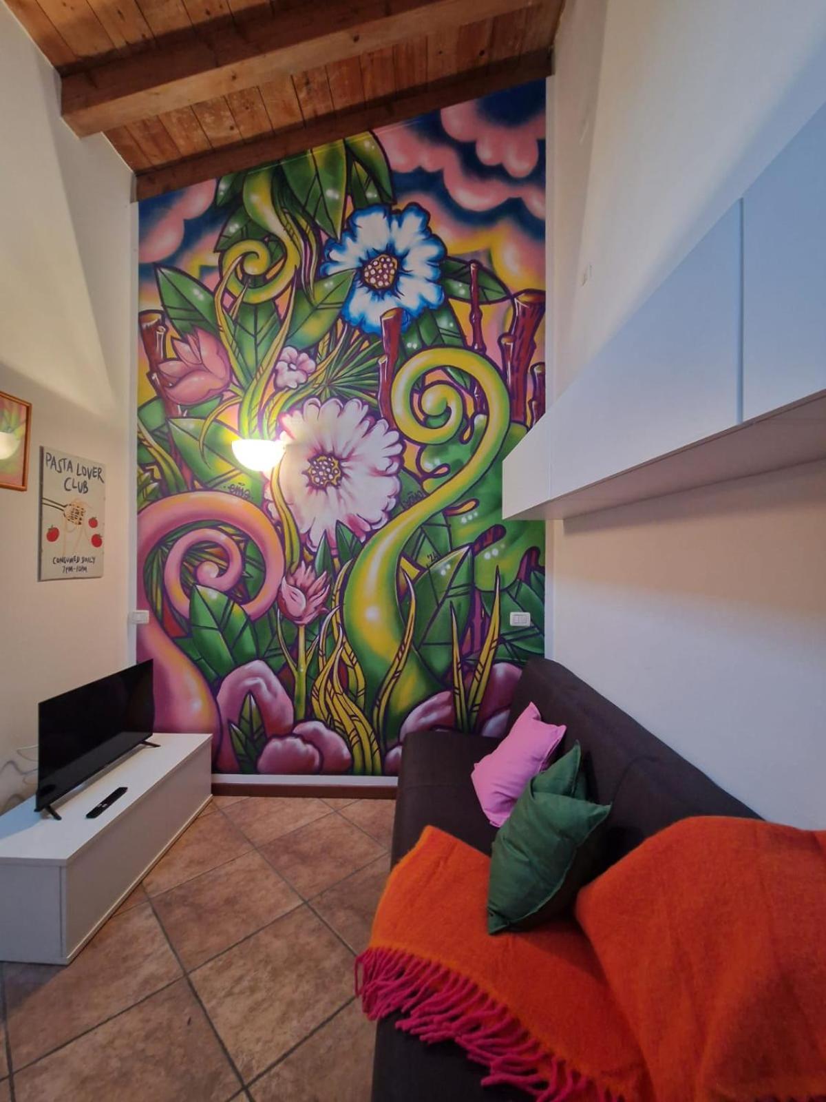 Pati Bilocale - Graffiti'S Apartment Bergamo Eksteriør billede